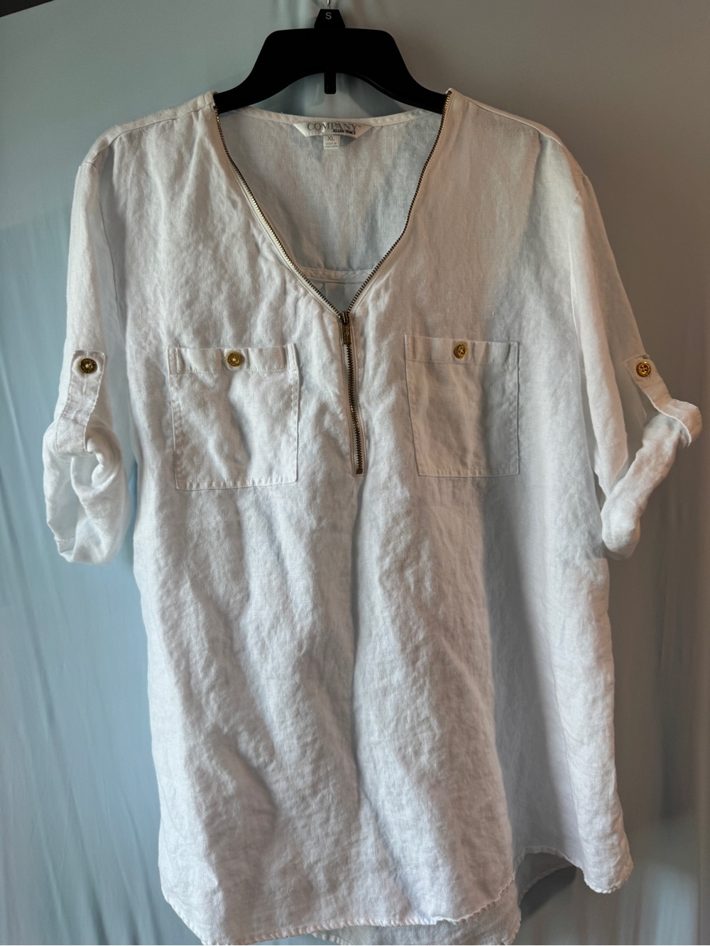 Ellen Tracy Company Linen XL White Button Pocket Casual Blouse with Gold Accents